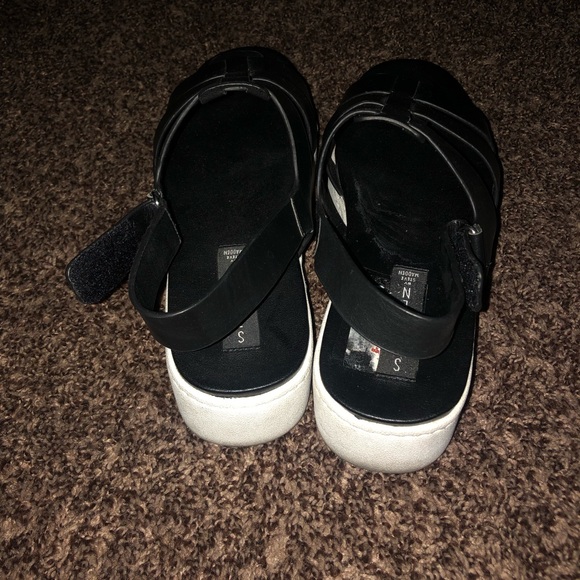 SOLD! - Picture 4 of 7